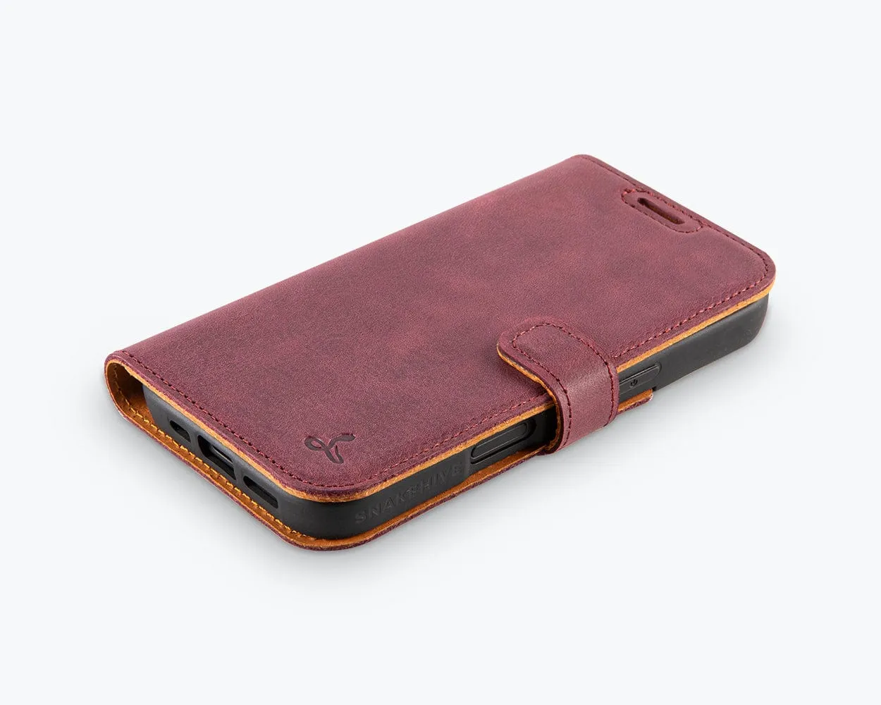 Apple iPhone 16 - Vintage Leather Wallet