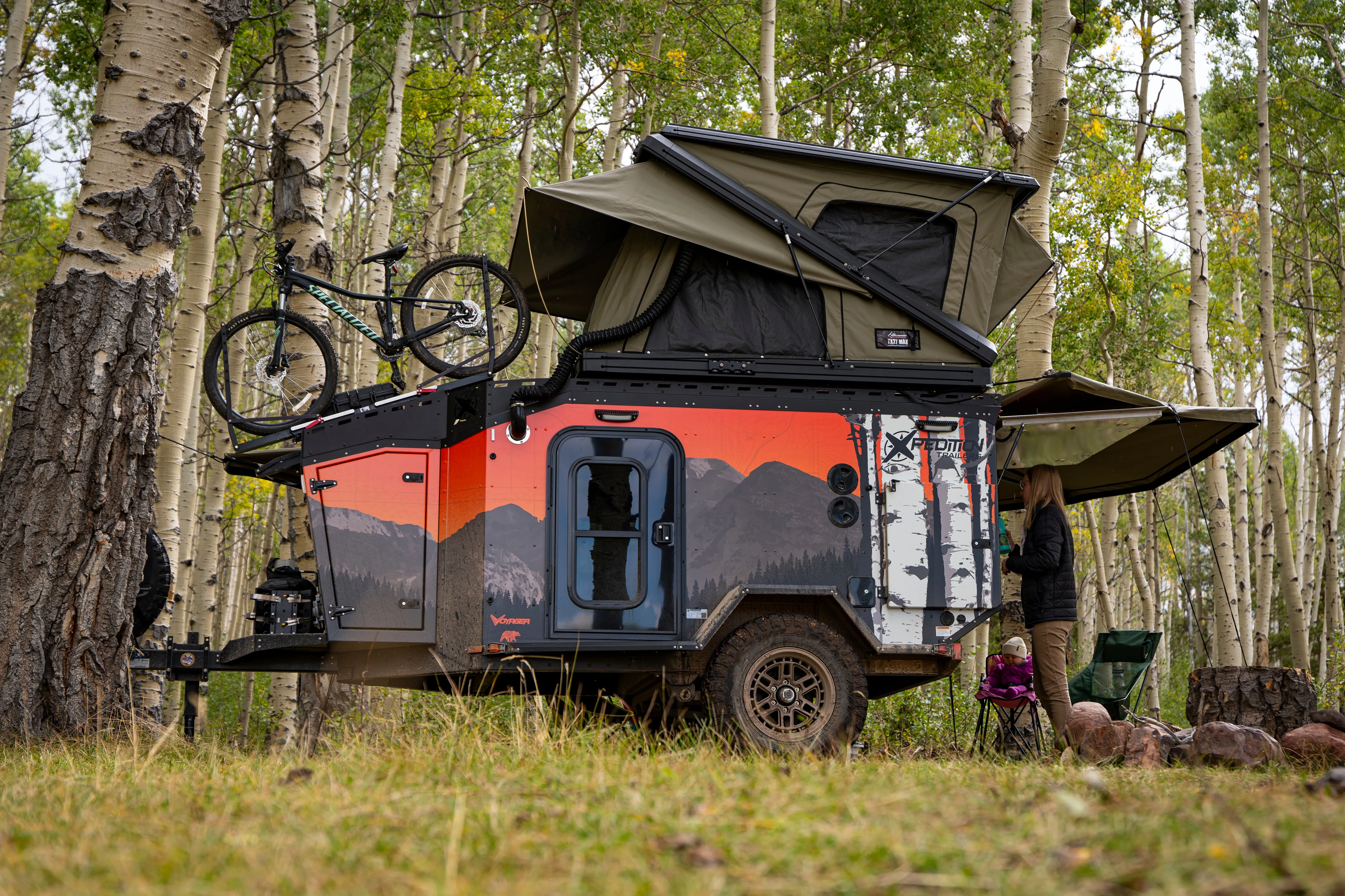 Bush Company TX27 MAX Hardshell Roof Top Tent