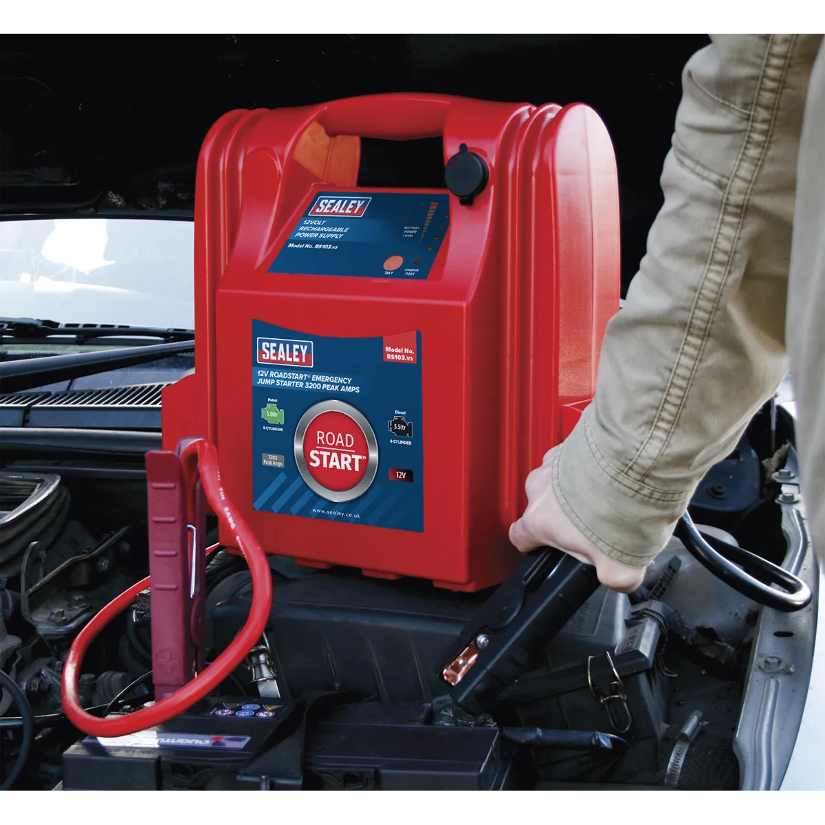 RoadStart¨ Emergency Jump Starter 12V 3200 Peak Amps