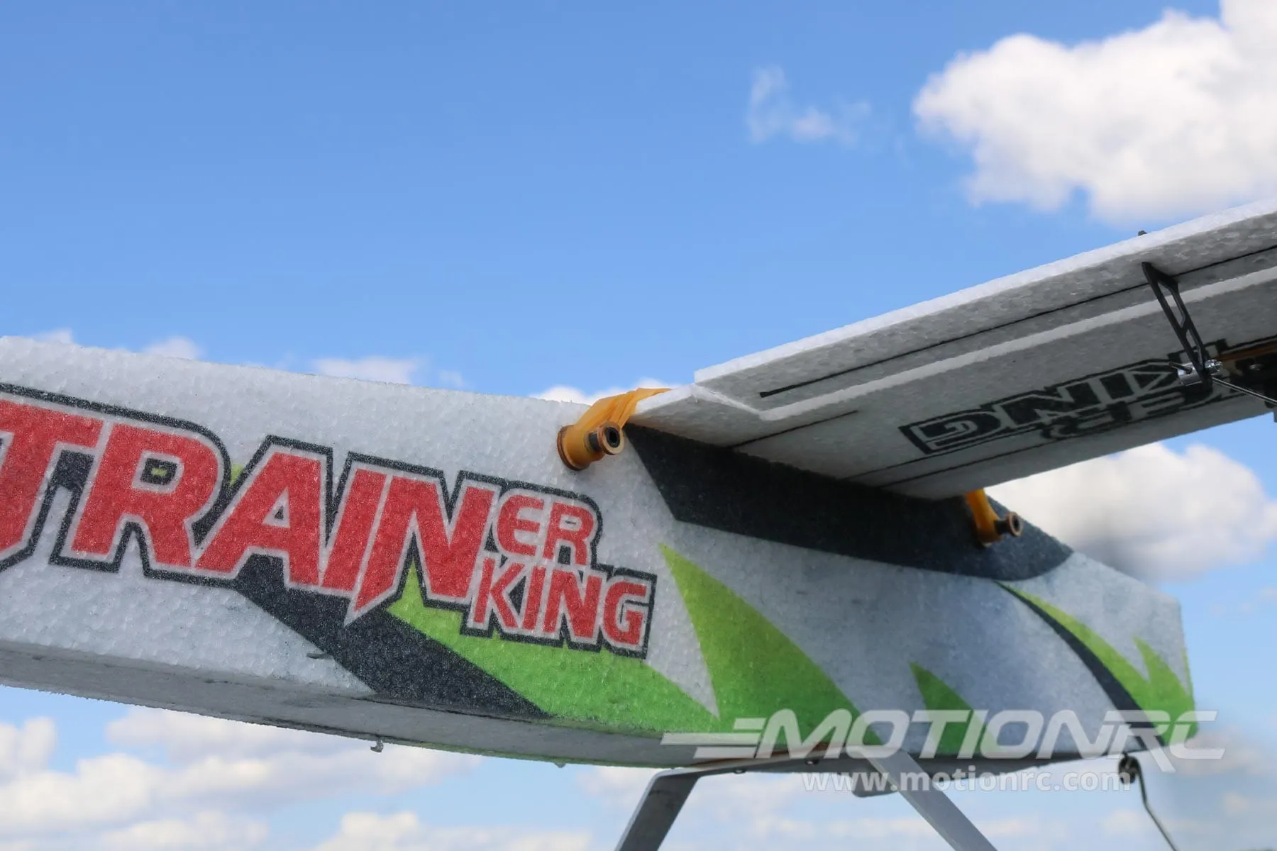 Skynetic Trainer King 1118mm (44") Wingspan - ARF BUNDLE