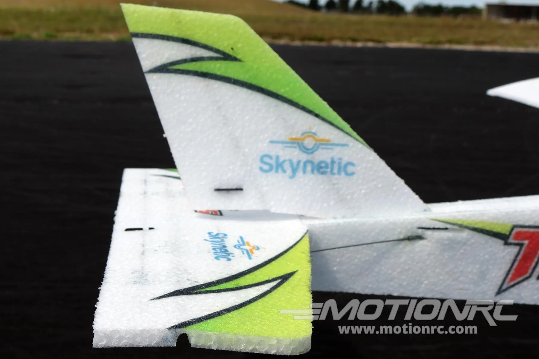 Skynetic Trainer King 1118mm (44") Wingspan - ARF BUNDLE