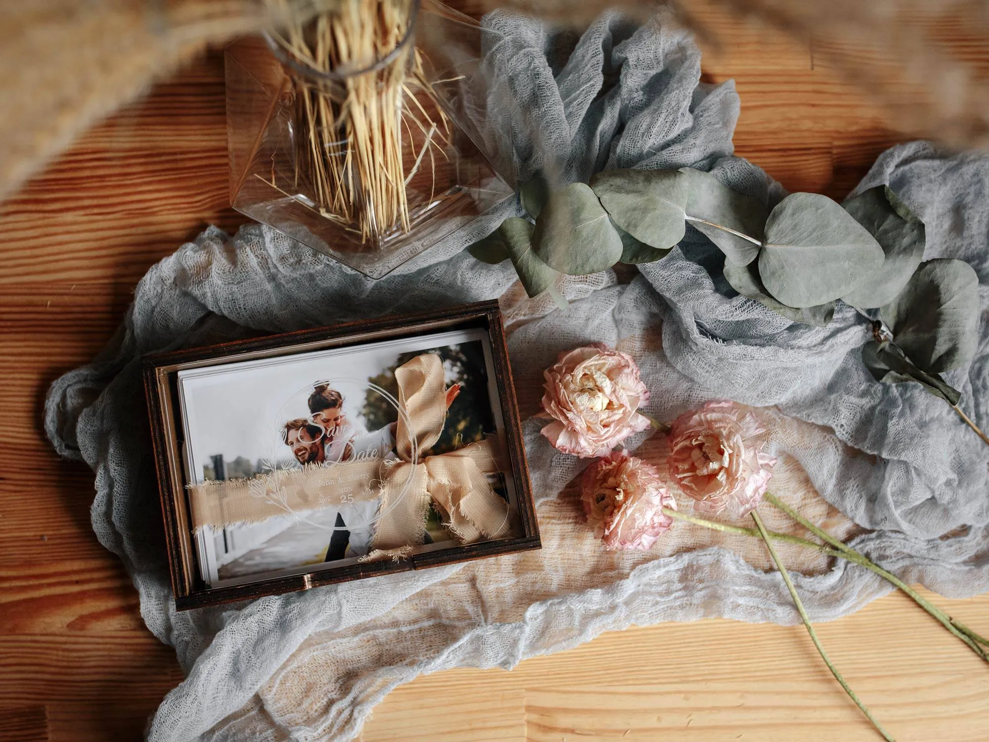 Wooden Photo Box with Personalize Acrylic Lid for Photos